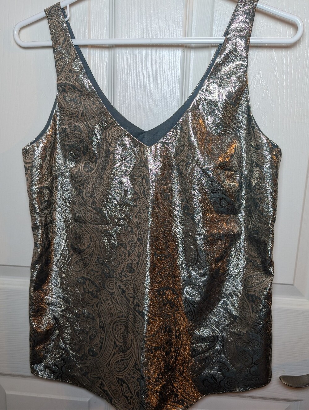 The Limited Metallic Shiny Paisley V-Neck Tank Top Size XS
